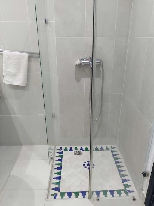 Appartement Confortable Avec 5 Piscines Marrakesh Eksteriør bilde